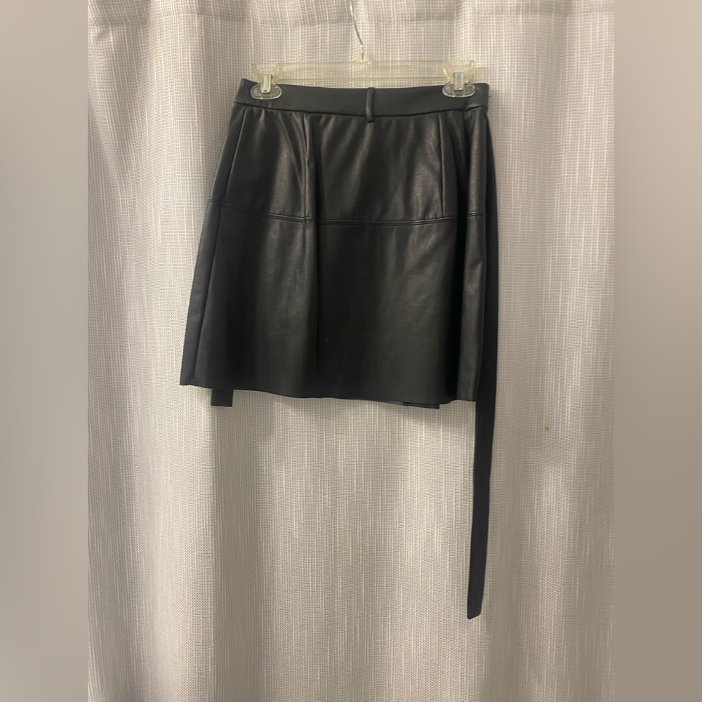 Wilfred Free Faux Leather Wrap Skirt Size Small